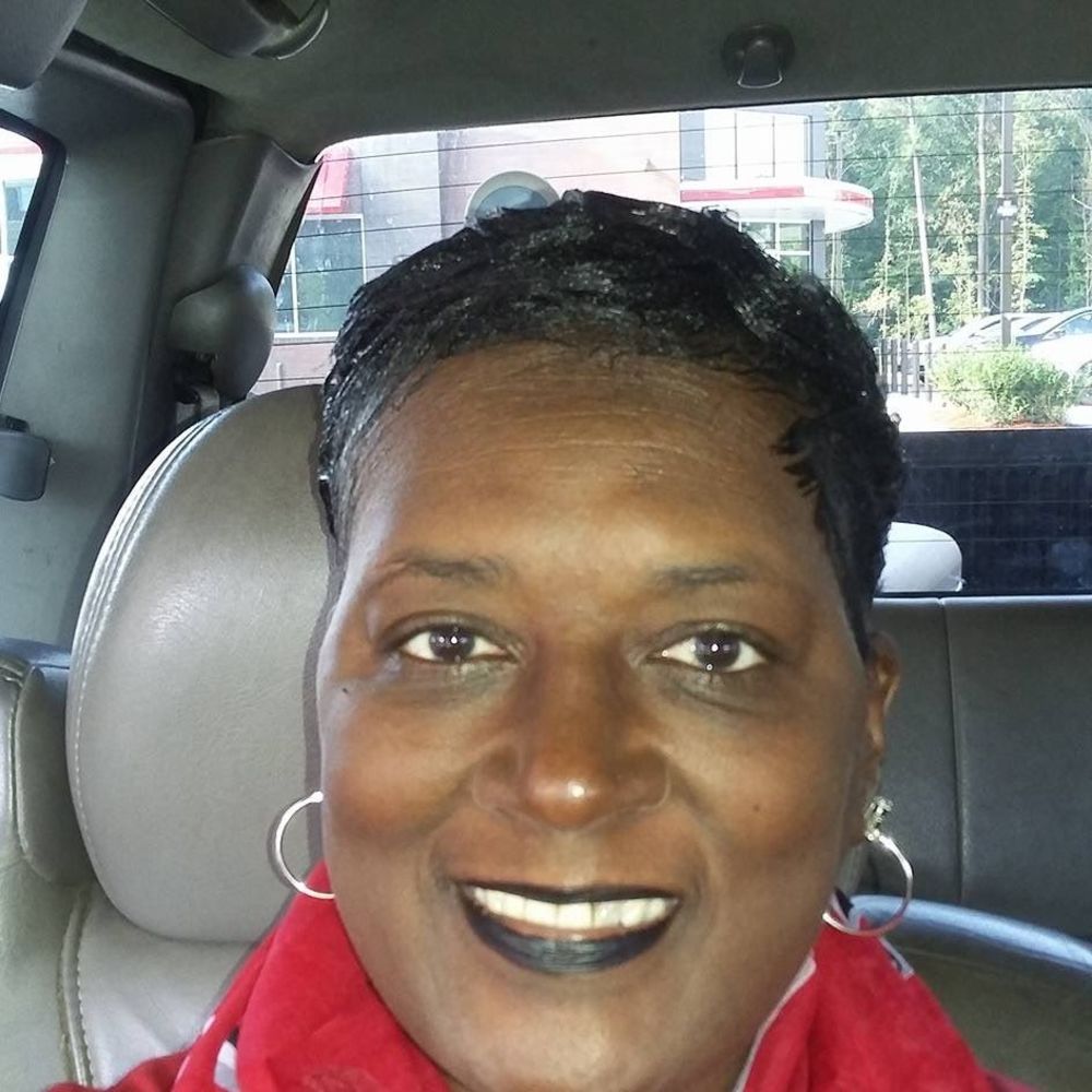 Meet your Posher, Sandra